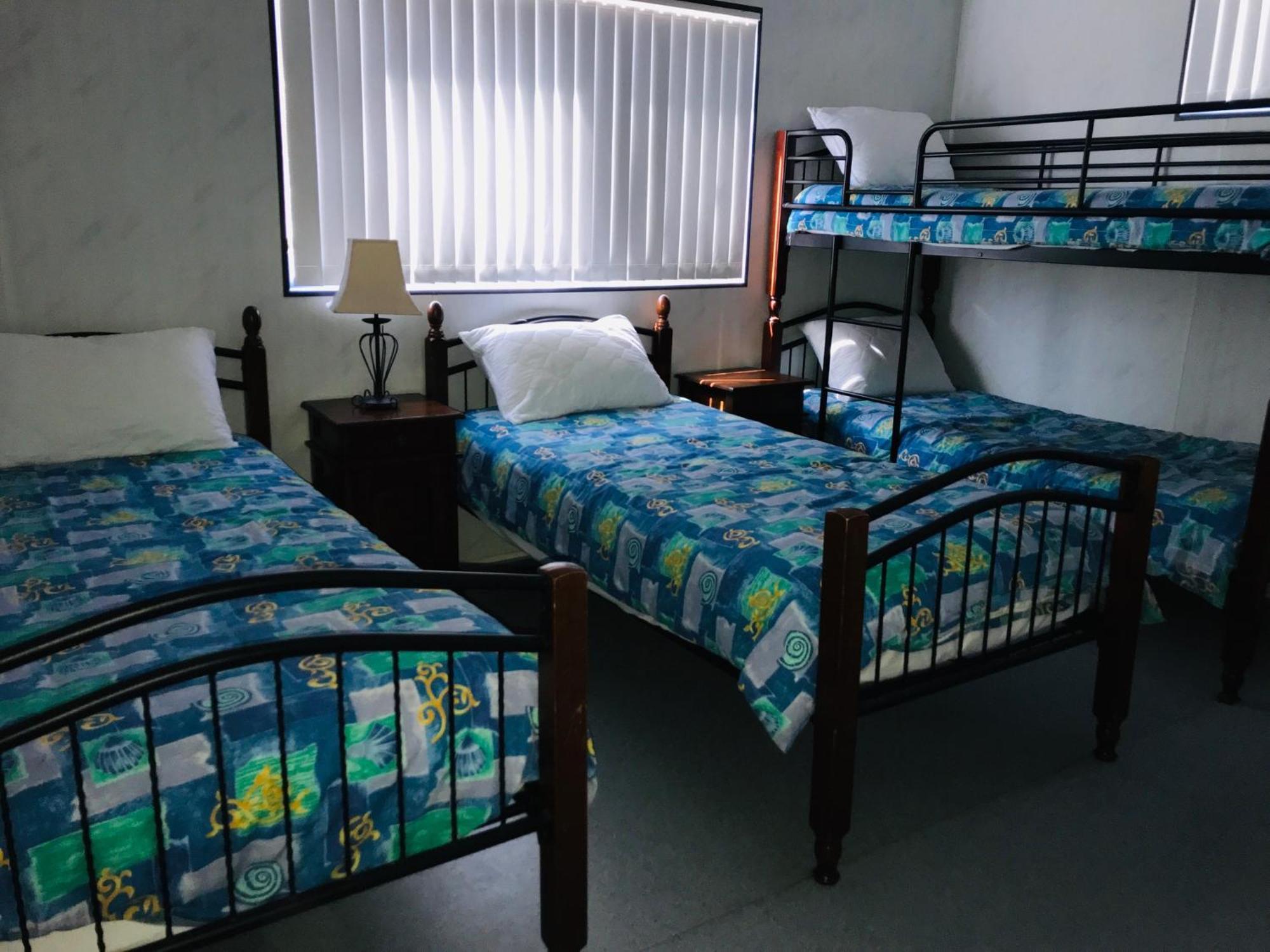 Leander Reef Holiday Park Port Denison Ngoại thất bức ảnh